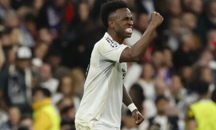 Vinícius sentencia al Benfica y mete al Real Madrid en octavos de Champions | De Posterior Minuto