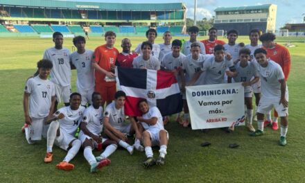 República Dominicana golea 10-0 a San Vicente