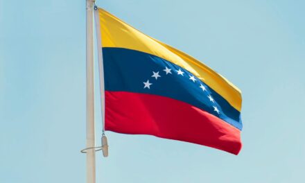 República Dominicana y Venezuela reactivan servicios y vuelos consulares