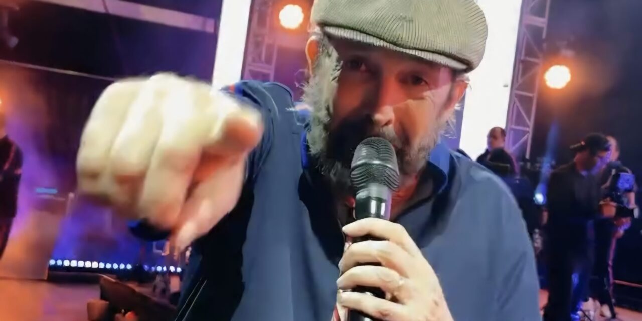 Juan Luis Guerra agradece al manifiesto santiaguero tras multitudinario concierto