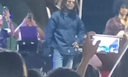 Vakeró se presenta en las fiestas patronales de Peralta