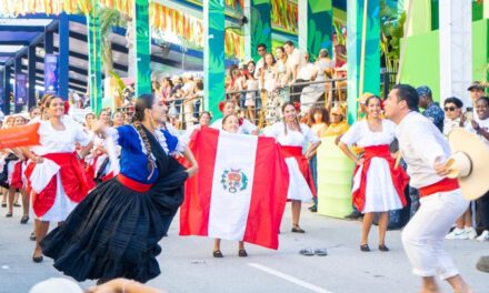 Inversión privada y civilización peruana se unen en el Carnaval de Punta Cana