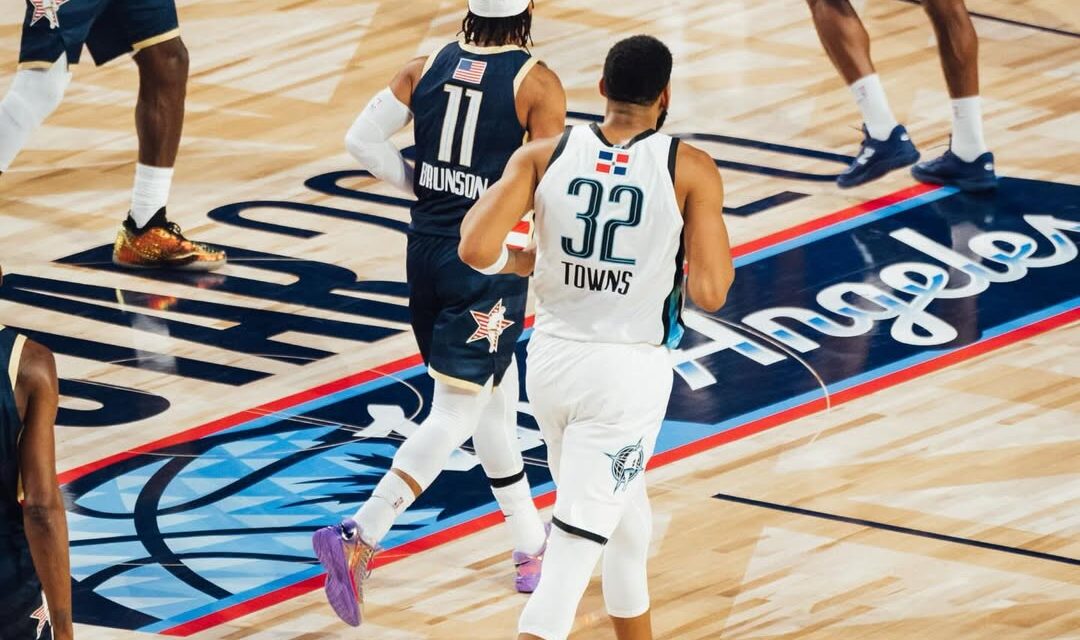 Abinader felicita a Karl Towns por su billete en el Juego de Estrellas