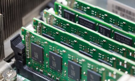 Los precios de los chips de memoria se disparan un 600% en sólo seis meses