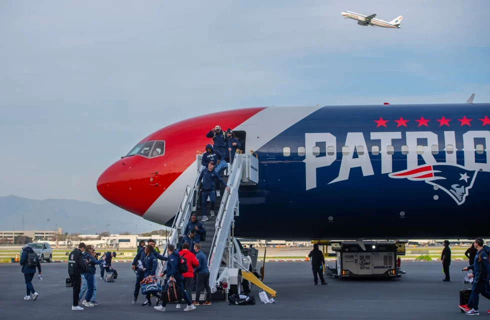 Los Patriots y los Seahawks darán inicio a las festividades del Super Bowl