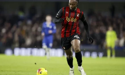 La Premier League supera los 450 millones en el mercado invernal de fichajes | De Postrer Minuto