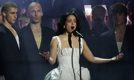 Rosalía cancela su concierto en Milán por intoxicación alimentaria – RC Noticias