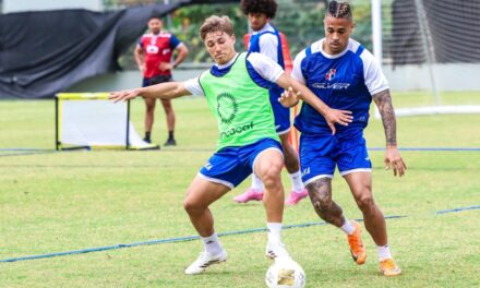 República Dominicana reúne estelares para carear a El Salvador