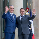 Abinader se reúne con Macron, Francia reafirma apoyo al sistema de transporte de República Dominicana