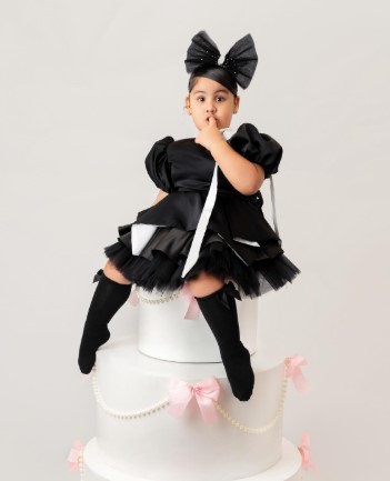 Yailin La Más Viral celebra el cumpleaños número 3 de Cattleya