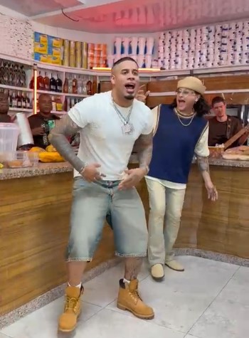 Realizan reproducción de Elvis Crespo en la Zona Colonial