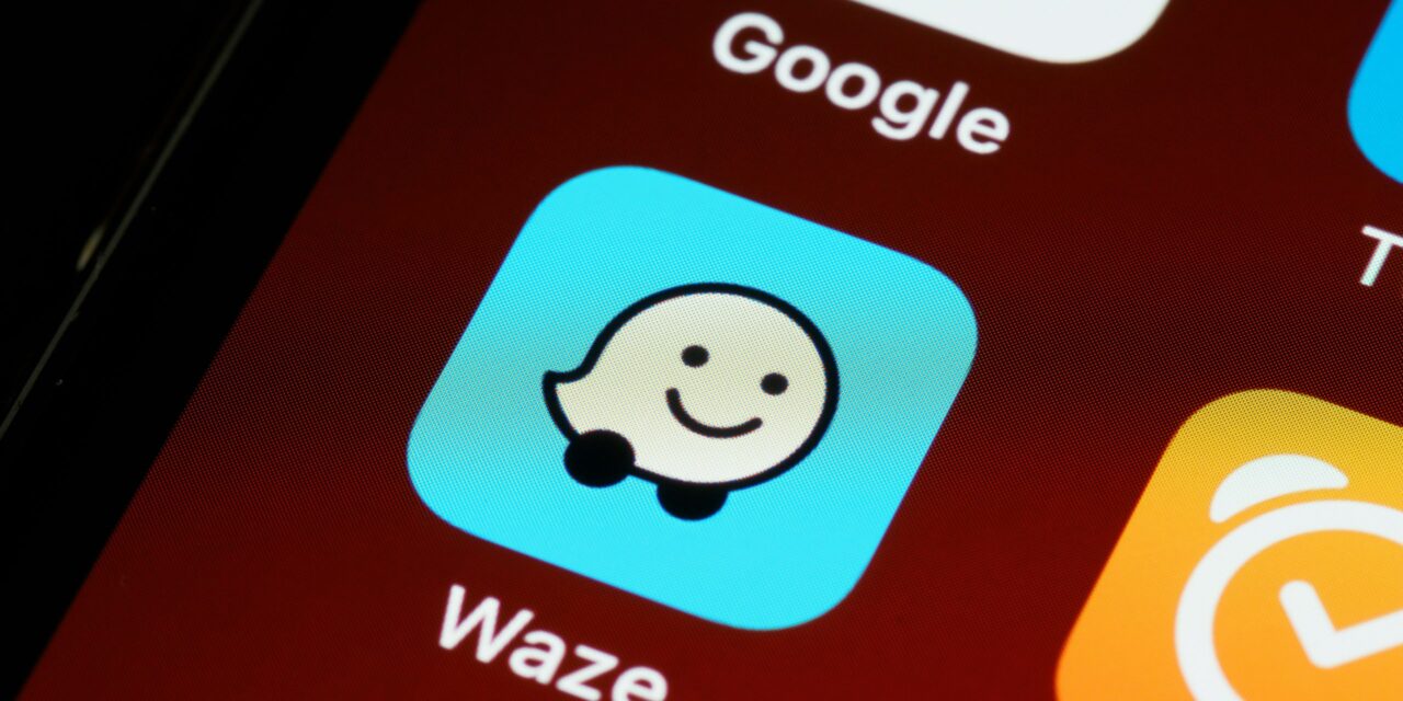 Digesett integra zonas de accidentes en Waze para impulsar la seguridad viario