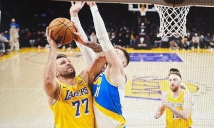 Doncic anota 44 puntos en 3 cuartos