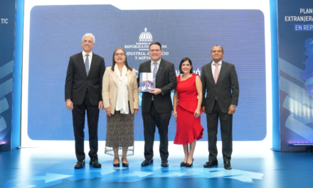 Gobierno revela organización para atraer inversión extranjera en inscripción tecnología