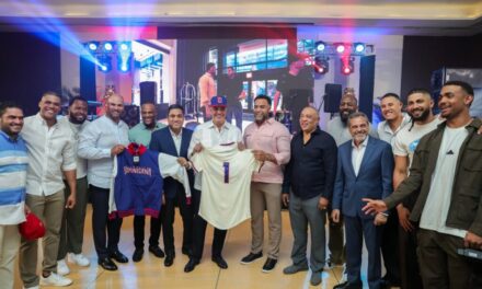 Presidente Luis Abinader agasaja a la selección dominicana previo al Clásico Mundial de Béisbol | De Extremo Minuto