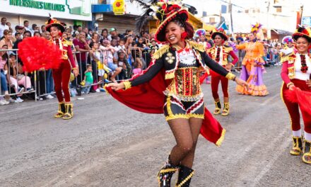 ¡Explosión de color, tradición y civilización! Carnaval de Herrera celebra por todo lo detención su estampación número 43 – RC Noticias