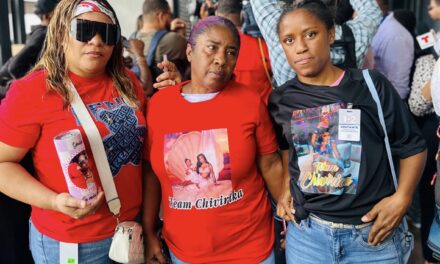 Fans y amigos de Yailin la acompañaron en…