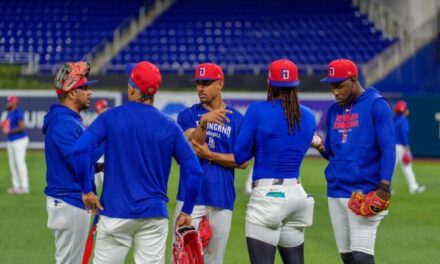 Ministerio de Turismo patrocina equipo dominicano para Clásico Mundial de Béisbol