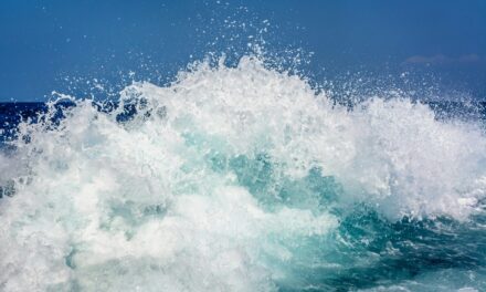 Prohibido nadar en la costa atlántica de Puerto Plata por mar embravecido