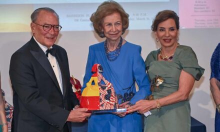 Frank Rainieri y su esposa reciben el Premio Reina Sofía