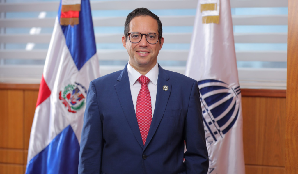 Sin fondos públicos para puerto espacial de Pedernales