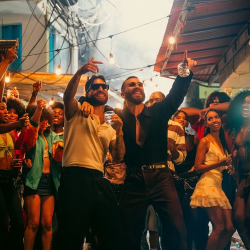 Manuel Turizo y Maluma presentan homenaje
