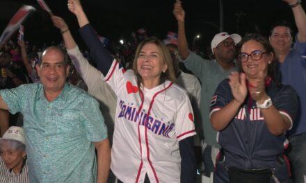 Carolina Mejía agradece protección masiva en Parque