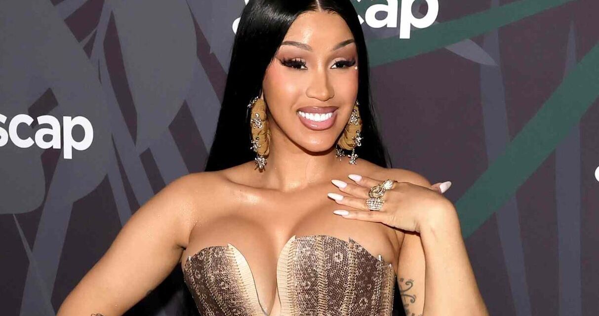 Cardi B celebra la triunfo de RD en presencia de Venezuela