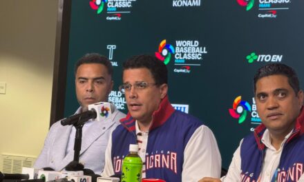 Ministerio de Turismo patrocinador equipo dominicano béisbol
