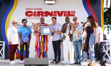 Desfile Nacional de Carnaval 2026 repleto de color MalecónSD