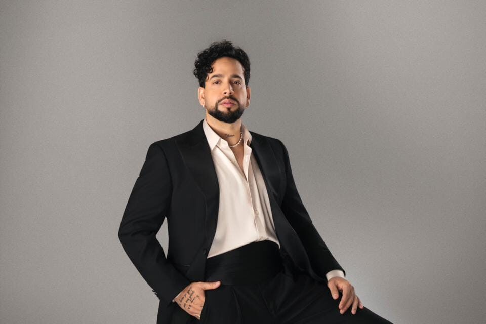 Lemar brilla en Premios Soberano 2026 haciendo honor a sus raíces
