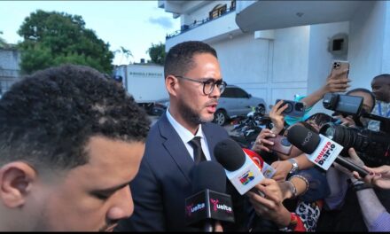Defensa de Yailin La Más Viral critica gala de la Fiscalía
