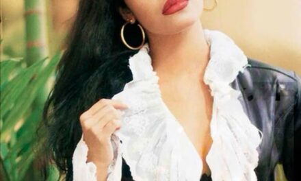 31 abriles luego el mundo lamenta la crimen de Selena