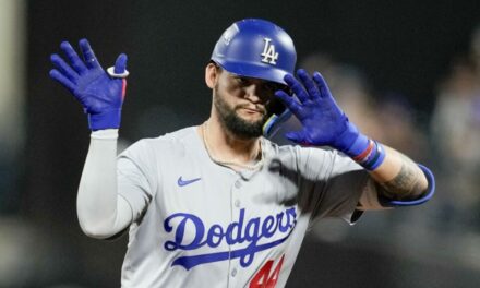 Tablazo de Pagés asesor triunfo de Dodgers sobre D-backs en el Día Inaugural