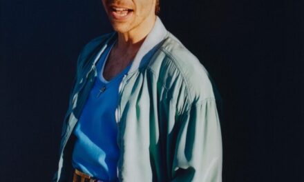 Harry Styles gancho su cuarto libro de estudio