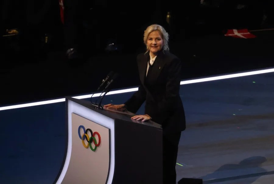 COI anuncia que solo mujeres biológicas podrán competir en la categoría femenina desde Los Ángeles 2028 | De Extremo Minuto