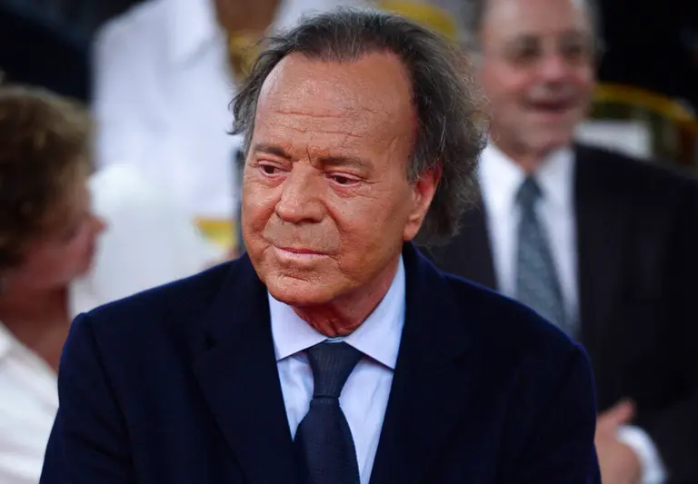 Julio Iglesias demandará a «elDiario.es»