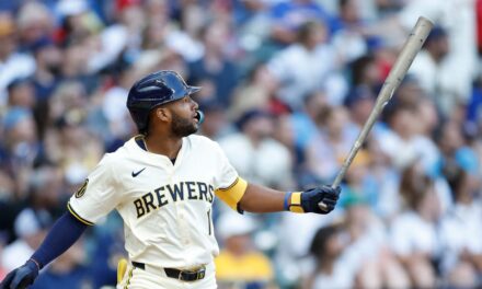 Milwaukee coloca a Jackson Chourio en serie de lesionados por fractura en la mano | De Postrer Minuto