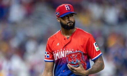 Dominicana y Venezuela chocan por el liderato del Grupo D en el Clásico Mundial | De Extremo Minuto