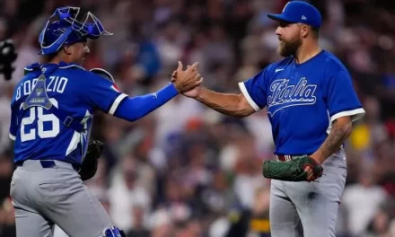 Italia avanza invicta a los cuartos de final del Clásico; Estados Unidos clasifica