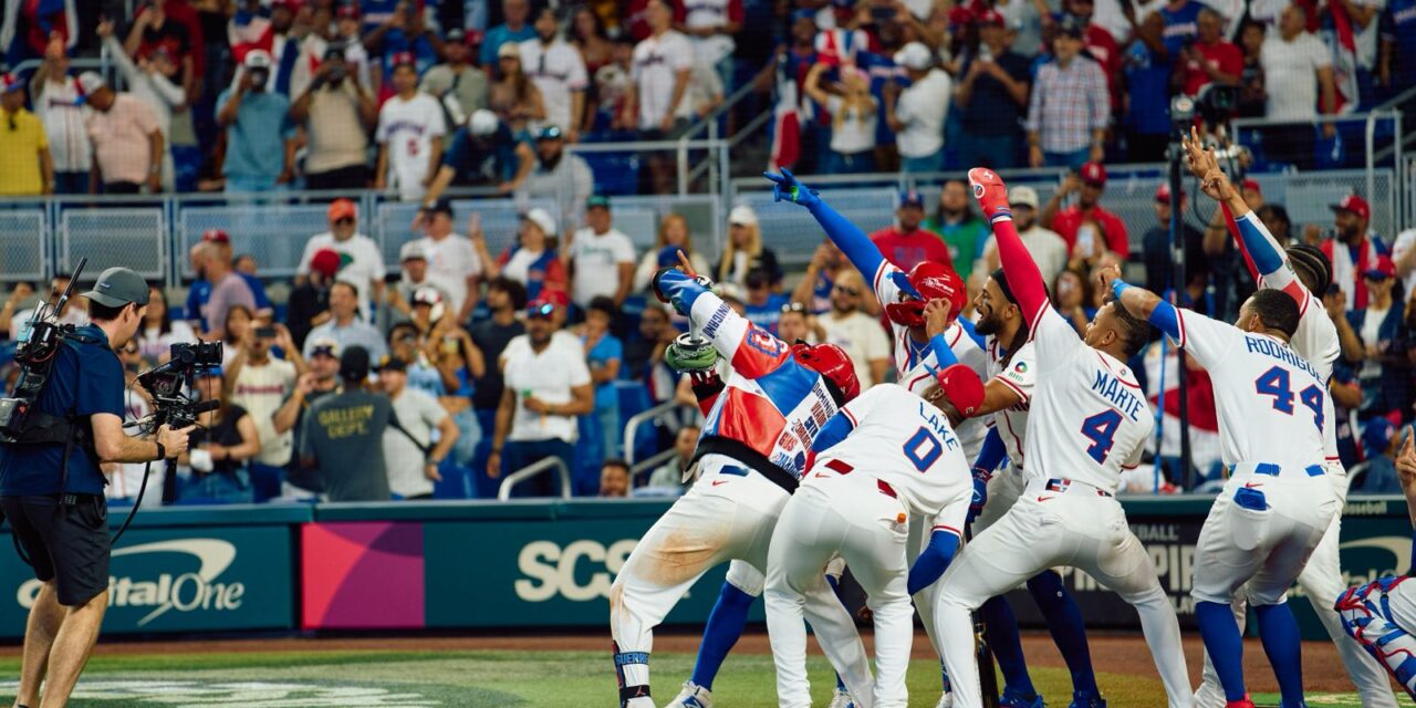 «El platano power», aullido de cruzada de fanáticos dominicanos en Clásico Mundial de Béisbol