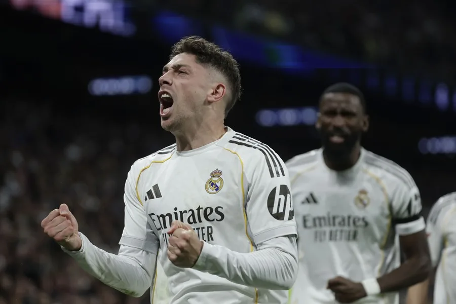 Un partido de pena a Fede Valverde | De Postrero Minuto