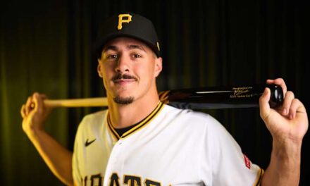 Konnor Griffin celebra sus 20 primaveras con su primer jonrón en Grandes Ligas | De Postrero Minuto