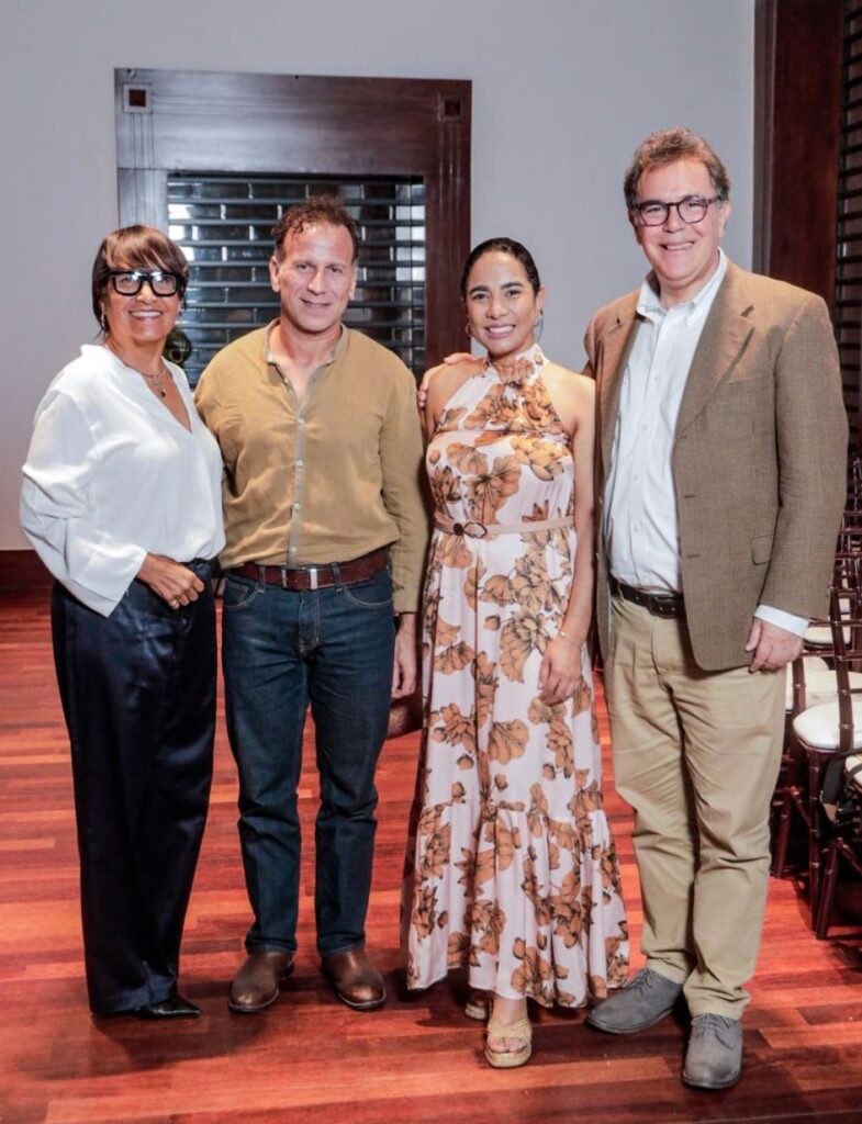 Dos Calles, Espacio Creativo, presenta el concierto operístico con el tenor Enrique Pina - Noticias de hoy en República Dominicana | último minuto