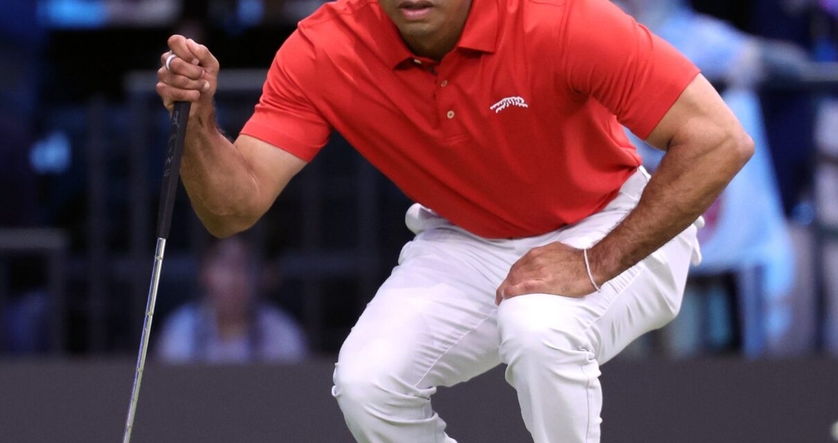 Tiger Woods le dijo al agente que estaba «hablando con el presidente», según la cámara