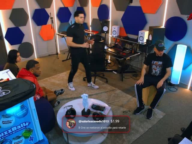 Amenazan con romperle los dientes B Uno, Sr. Jiménez