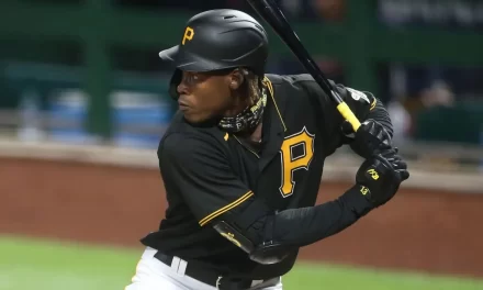 Oneil Cruz, con su bate, logró revertir abucheos en aplausos