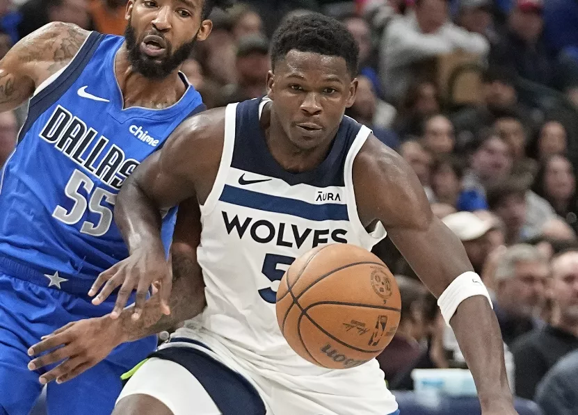 Los Wolves confirman que Edwards no tiene daños en rodilla