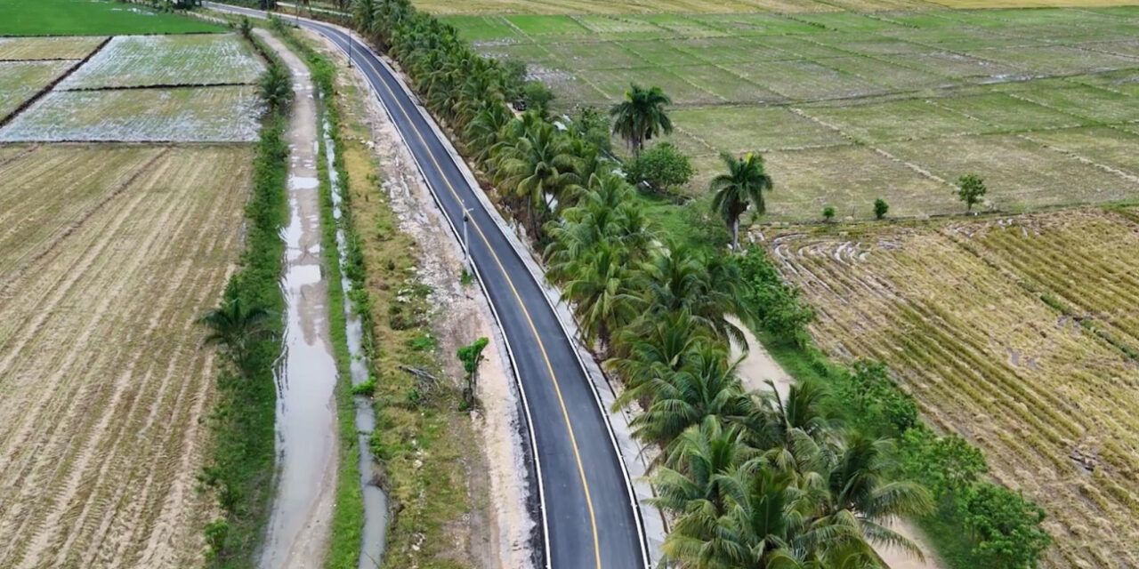 Abinader inaugura Circuito Vial Bajo Yuna que conecta a Duarte y María Trinidad Sánchez