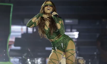 Anitta anuncia que Shakira participará en uno de los